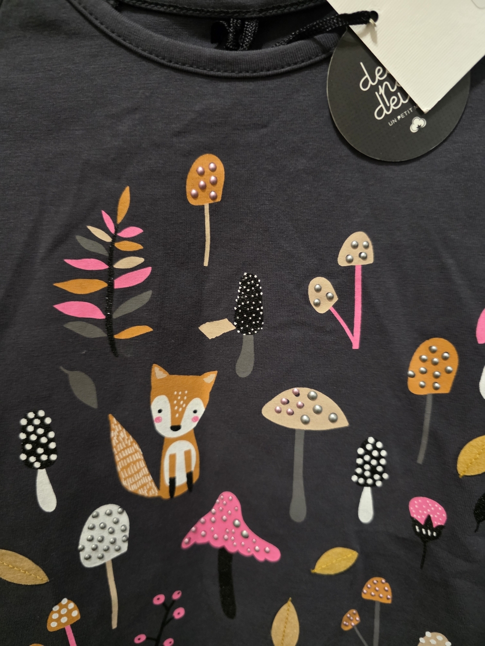 NWT deux par deux Dark Gray Long-Sleeve Tee with Colorful Forest Print - Picture 3 of 4